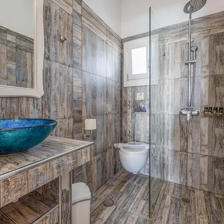 Depis Luxury Naxos *