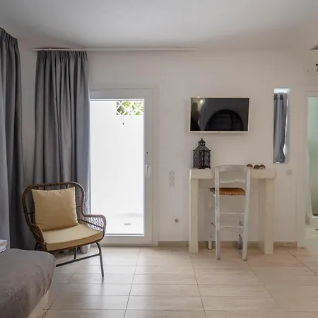 Depis Luxury Naxos