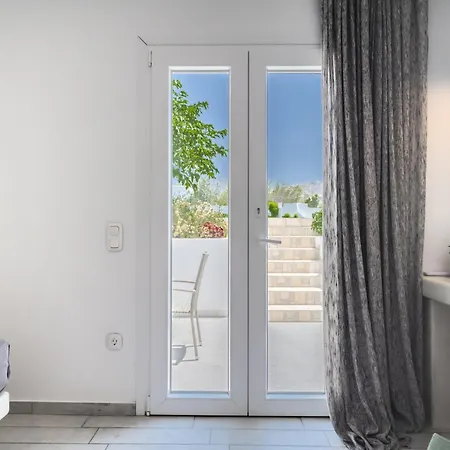 Depis Luxury Naxos Pláka